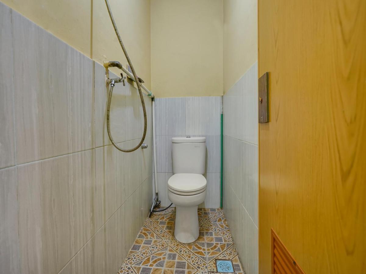 Oyo 90161 Hotel Lendosis Pipa Reja Angkatan 66 Palembang Luaran gambar